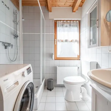 Gemuetliches An Der Eider